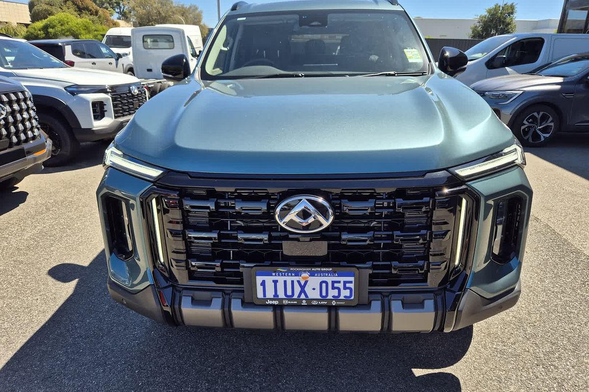 2025 LDV D90 Executive SV9A