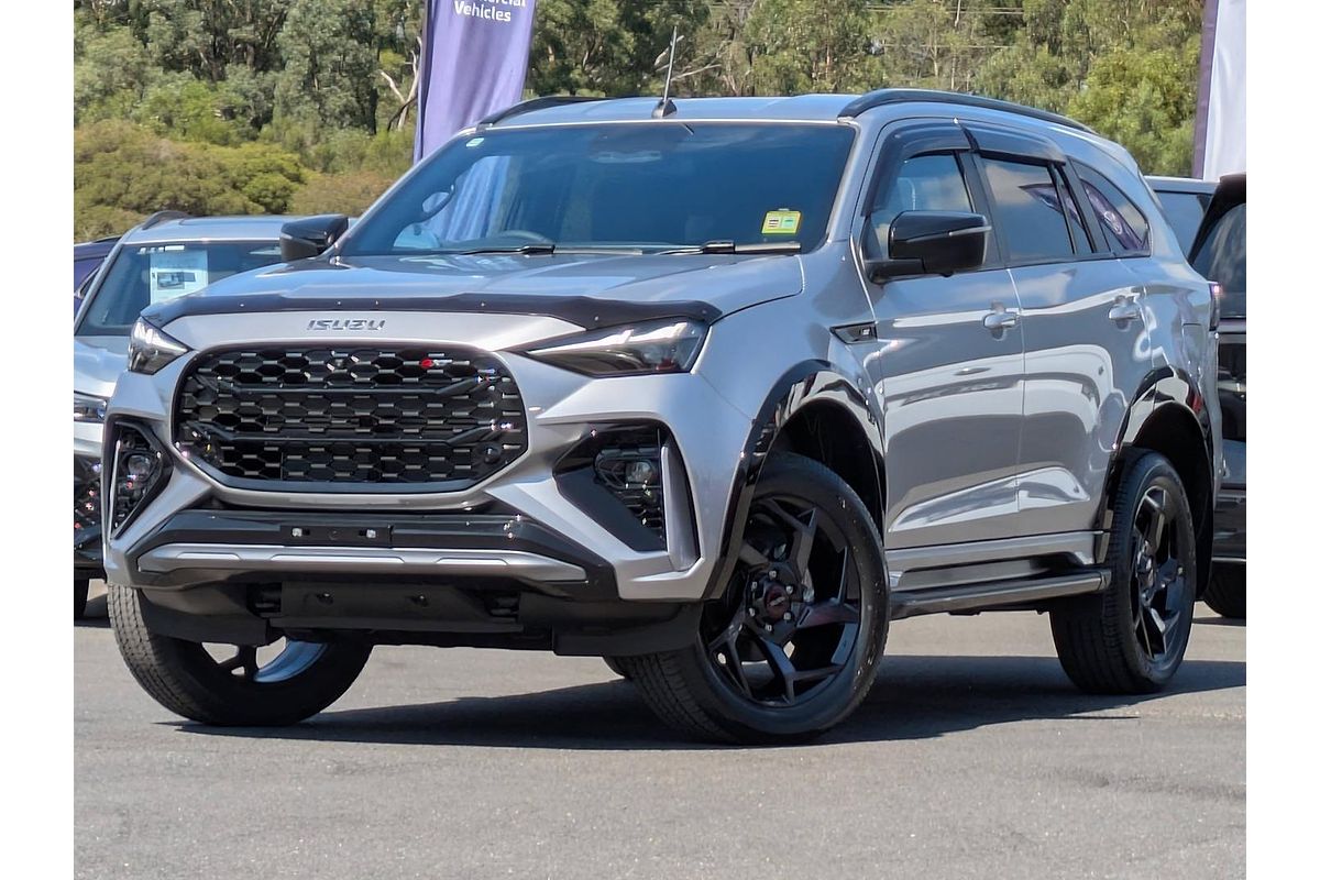 2025 Isuzu MU-X X-TERRAIN
