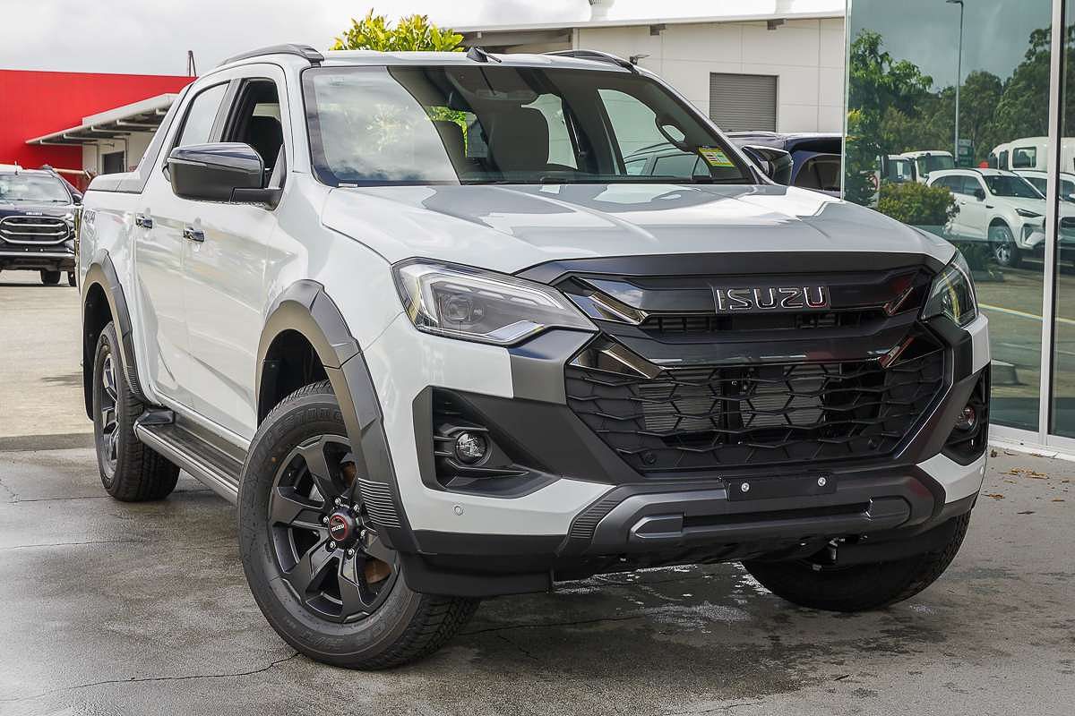 2025 Isuzu D-MAX X-TERRAIN 4X4