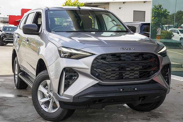 2025 Isuzu MU-X LS-M
