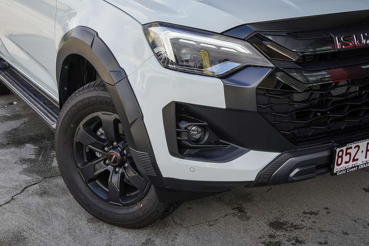 2025 Isuzu D-MAX X-TERRAIN 4X4