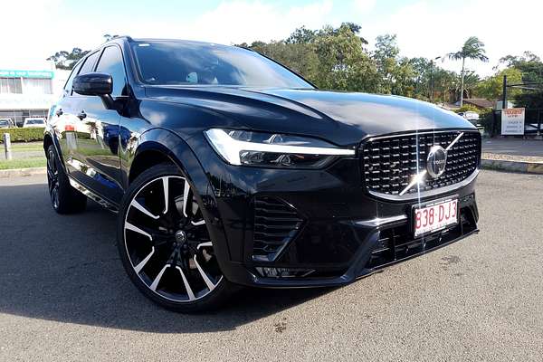 2021 Volvo XC60 B6 R-Design