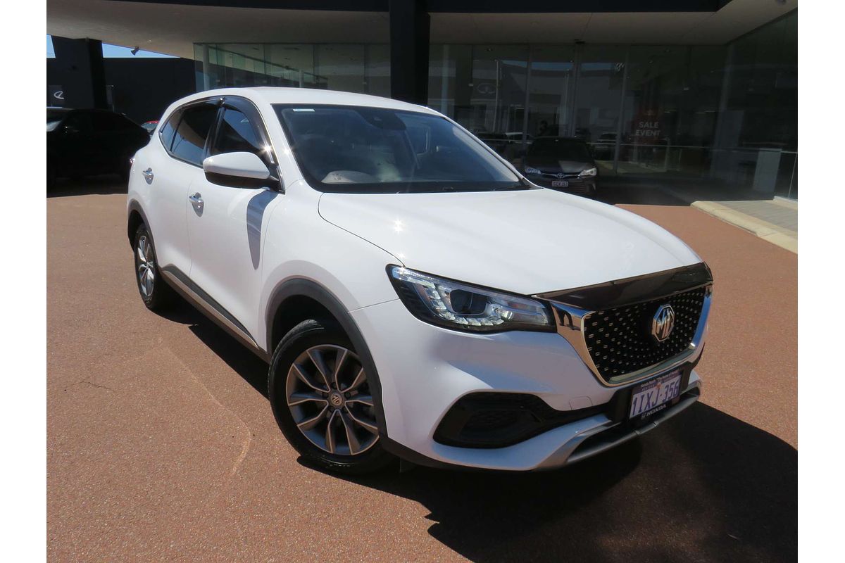 2022 MG HS Core SAS23