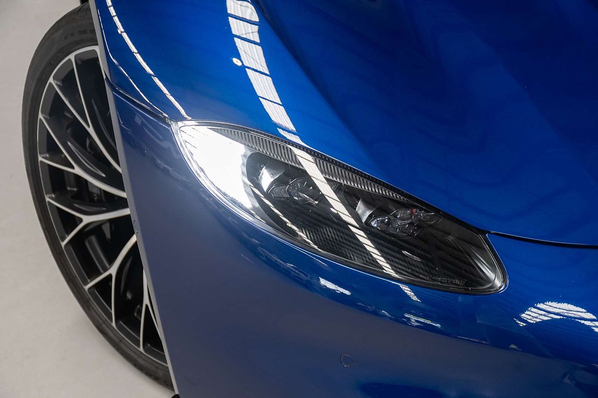 2022 Aston Martin Vantage