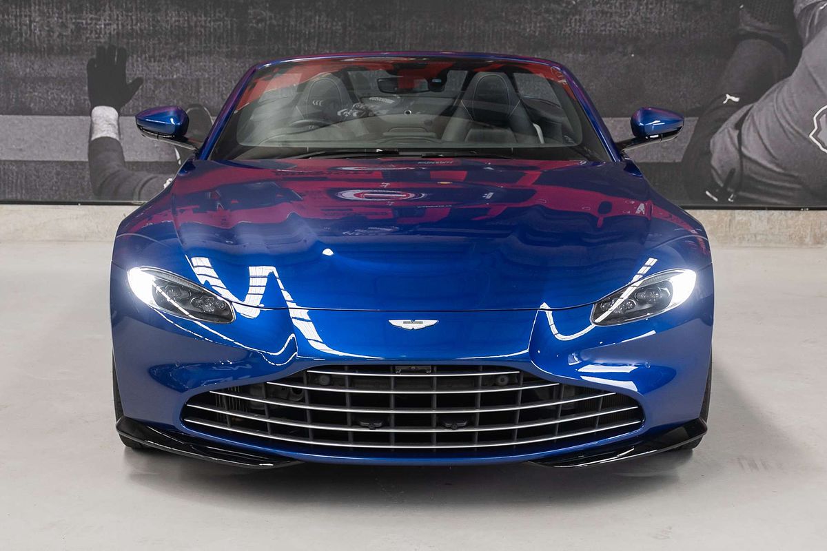 2022 Aston Martin Vantage