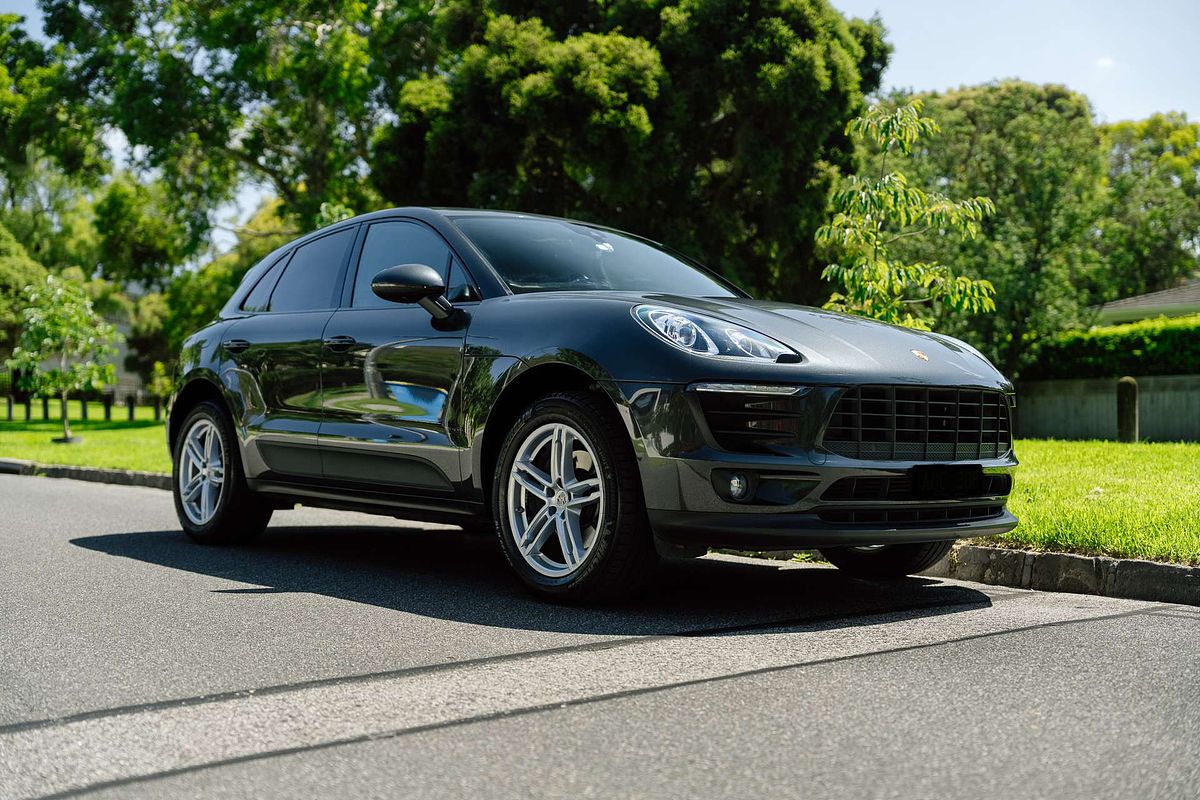 2018 Porsche Macan  95B