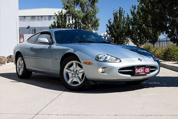1996 Jaguar XK8 Classic