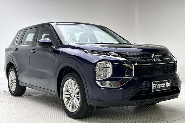 2023 Mitsubishi Outlander ES ZM thumb-0