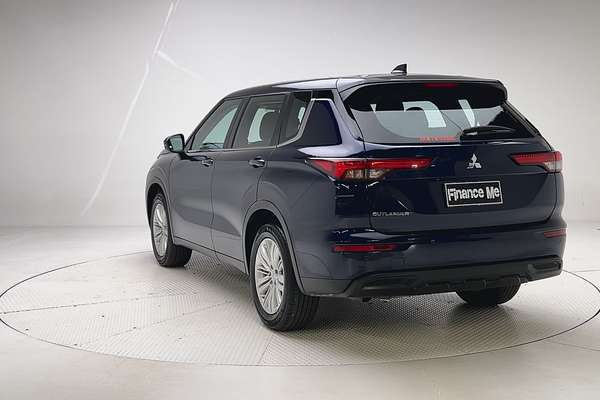 2023 Mitsubishi Outlander ES ZM thumb-6