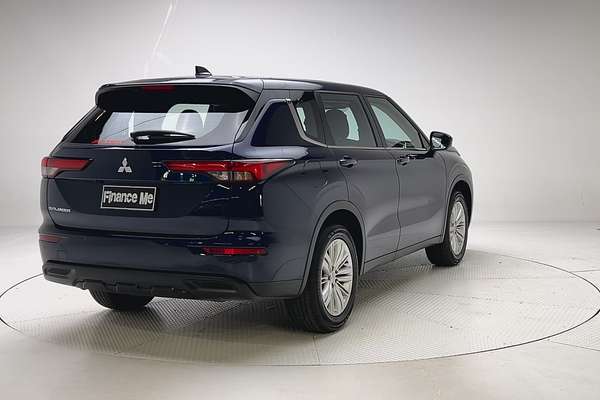 2023 Mitsubishi Outlander ES ZM thumb-7