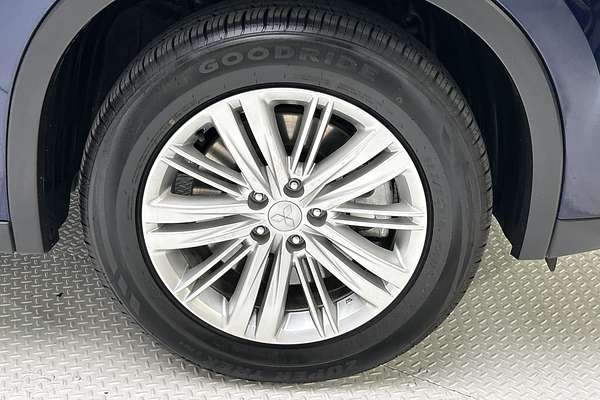 2023 Mitsubishi Outlander ES ZM thumb-9