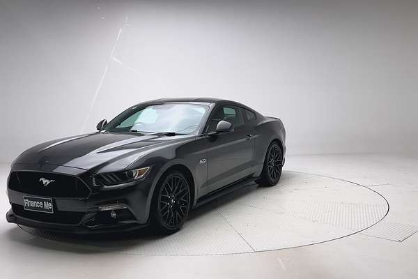 2017 Ford Mustang GT FM thumb-2