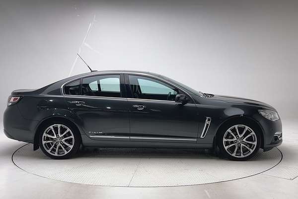 2017 Holden Calais V VF Series II thumb-8