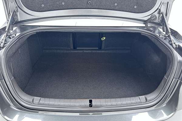 2017 Holden Calais V VF Series II thumb-20