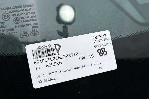 2017 Holden Calais V VF Series II thumb-23