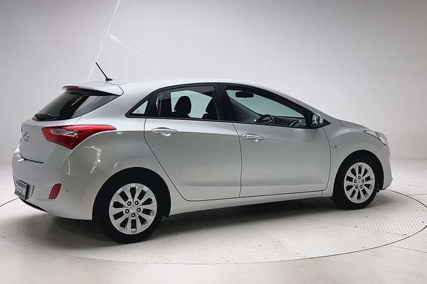 2015 Hyundai i30 Active GD3 Series II thumb-2