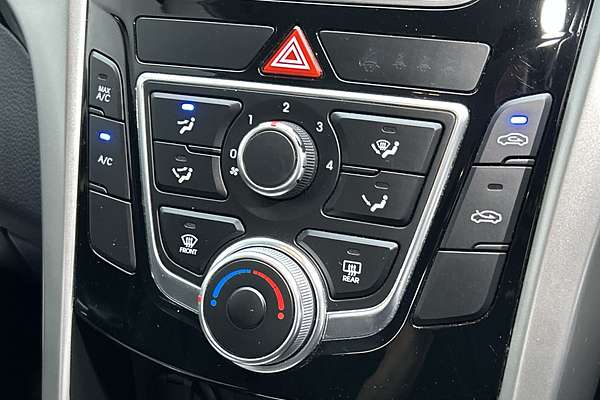 2015 Hyundai i30 Active GD3 Series II thumb-16