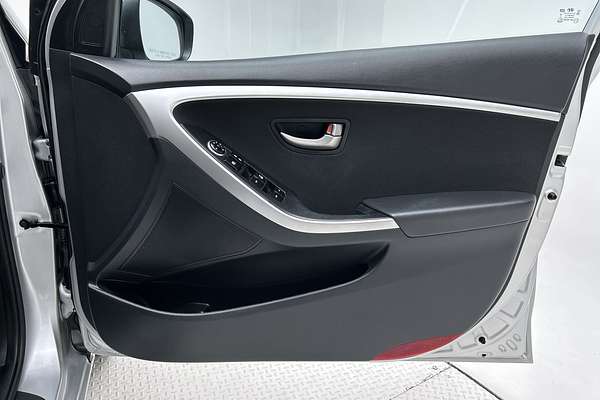 2015 Hyundai i30 Active GD3 Series II thumb-18