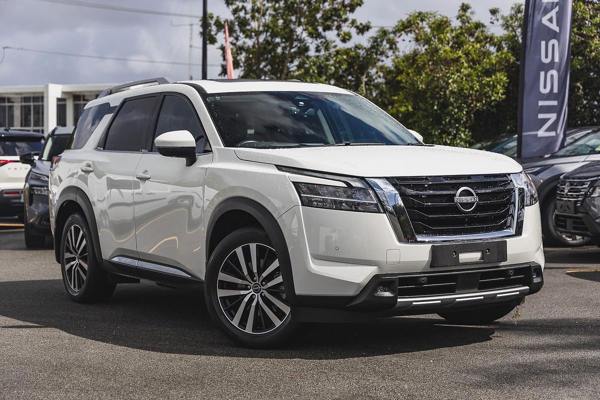 2023 Nissan Pathfinder Ti-L R53
