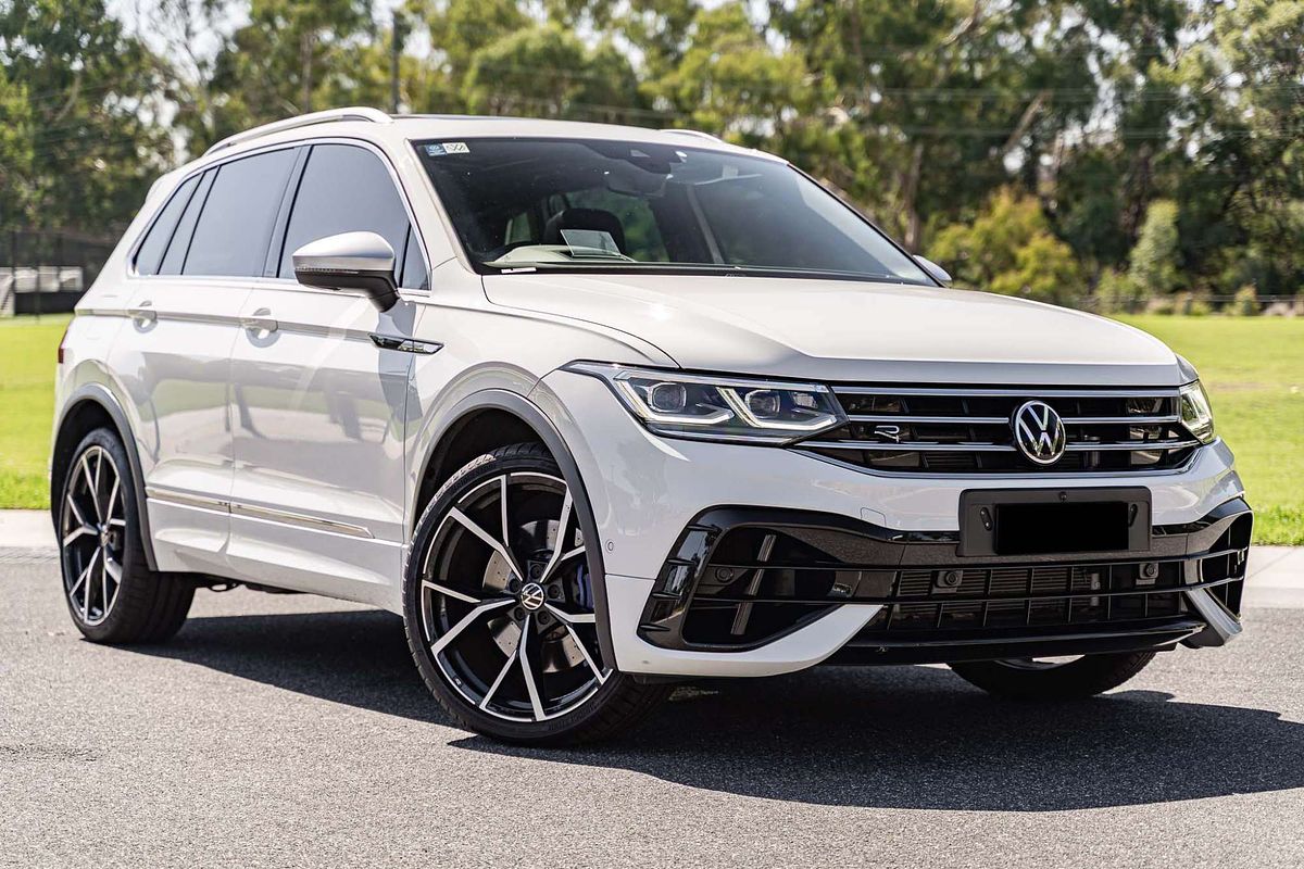 2023 Volkswagen Tiguan 235TSI R AX MY23 UPDATE