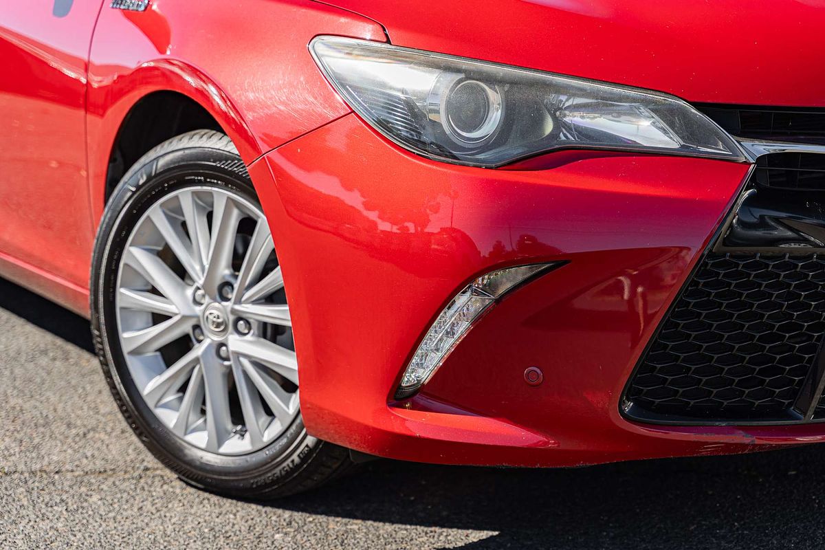 2016 Toyota Camry Atara SL AVV50R