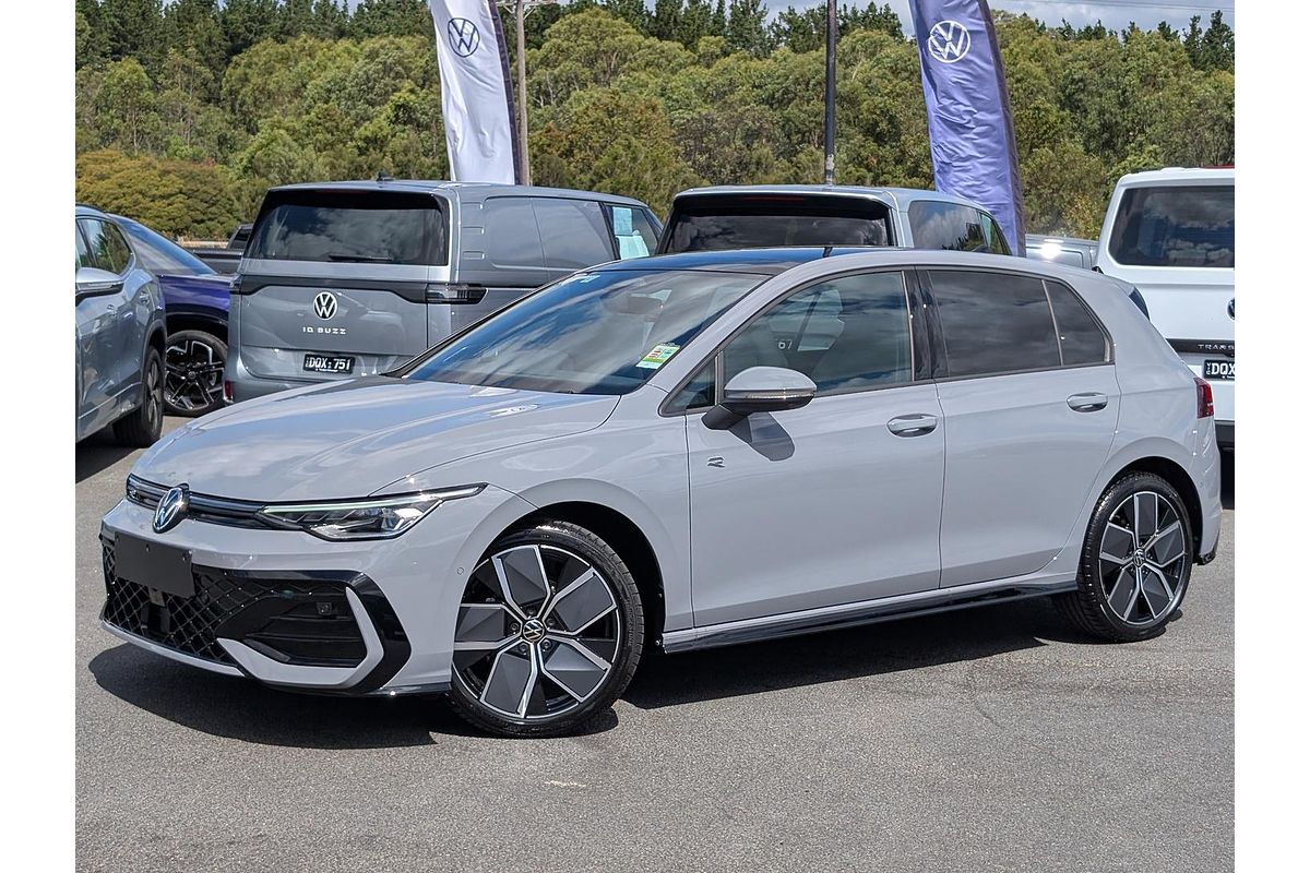 2026 Volkswagen Golf 110TSI R-Line 8.5