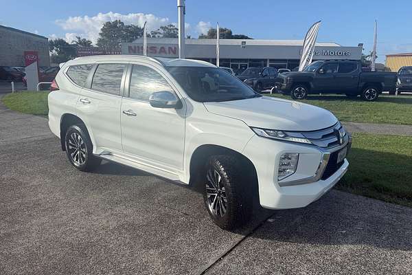 2022 Mitsubishi Pajero Sport GLS QF