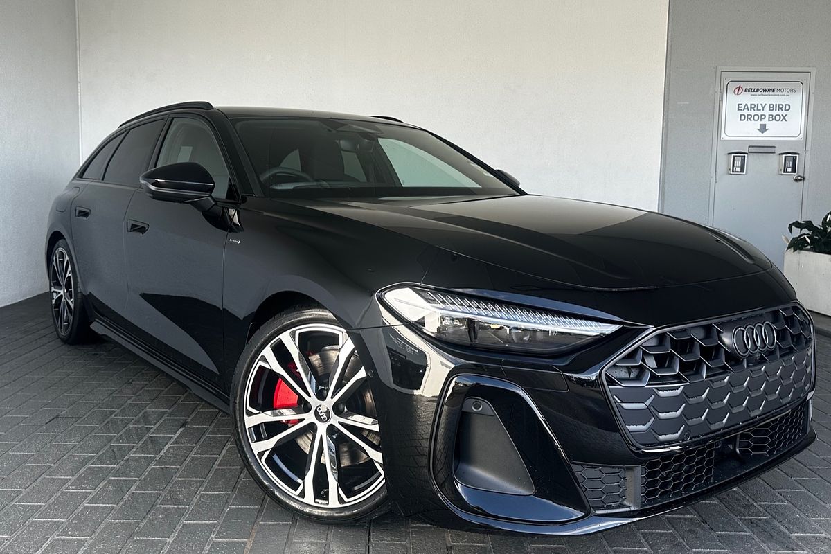 2025 Audi A5 e-hybrid S-Line B10