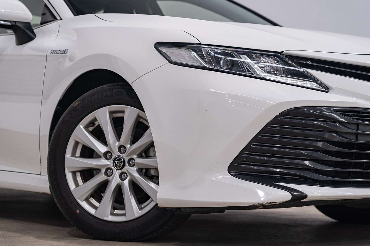 2018 Toyota Camry Ascent AXVH71R