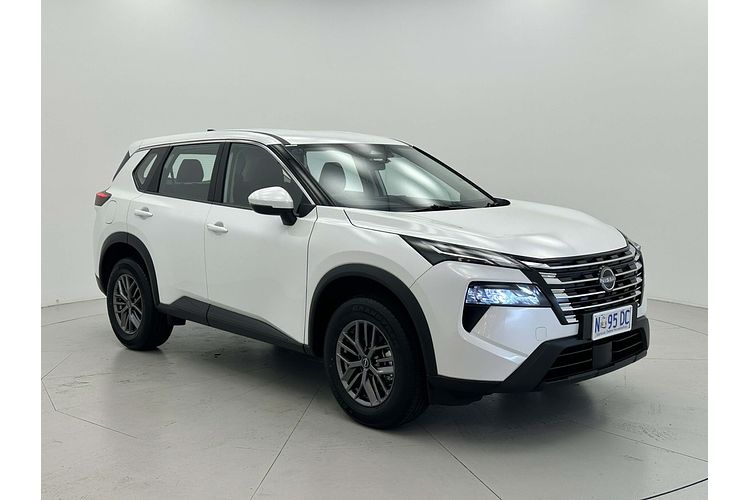 2025 Nissan X-TRAIL ST T33