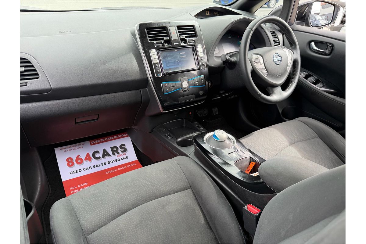 2016 Nissan LEAF G (ELECTRIC) AZE0