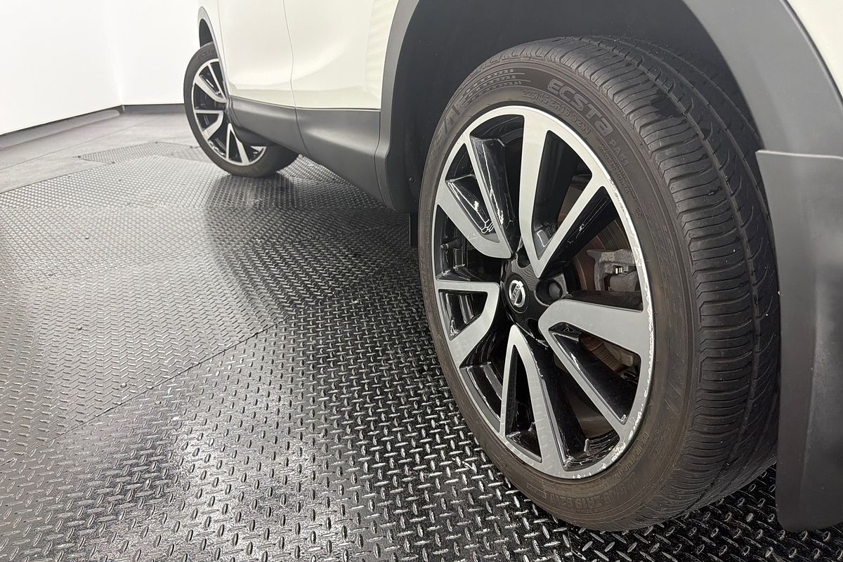 2015 Nissan QASHQAI Ti J11