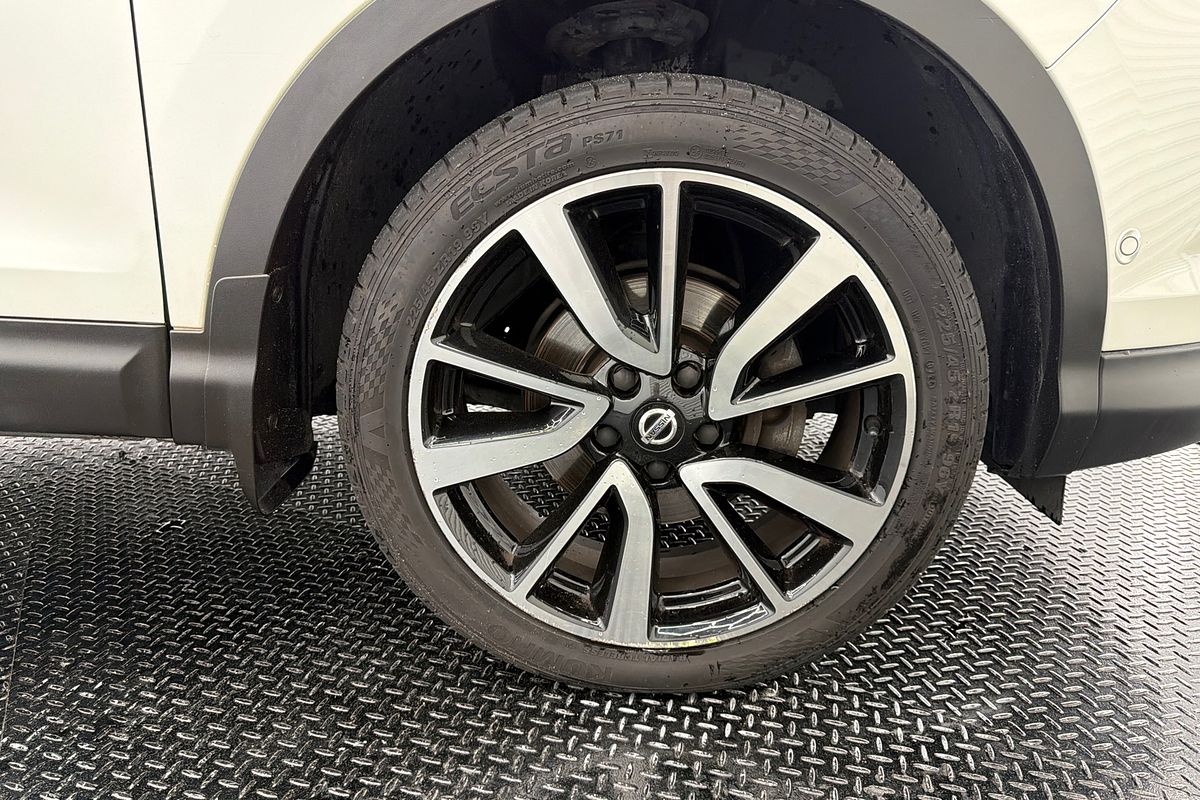 2015 Nissan QASHQAI Ti J11