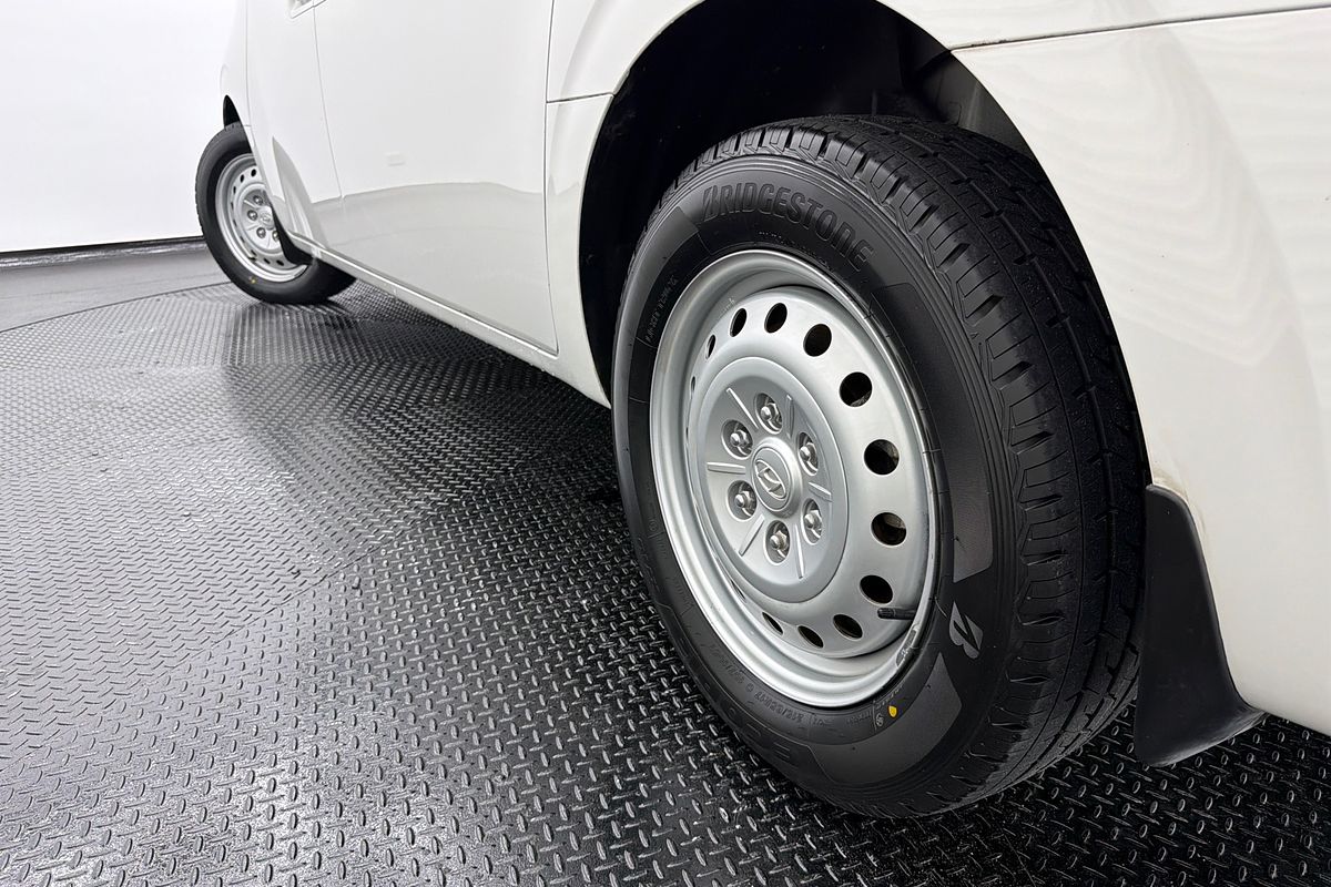 2023 Hyundai STARIA LOAD US4.V2