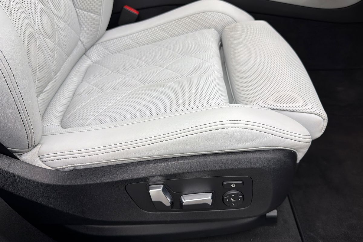 2023 BMW X5 xDrive30d M Sport G05