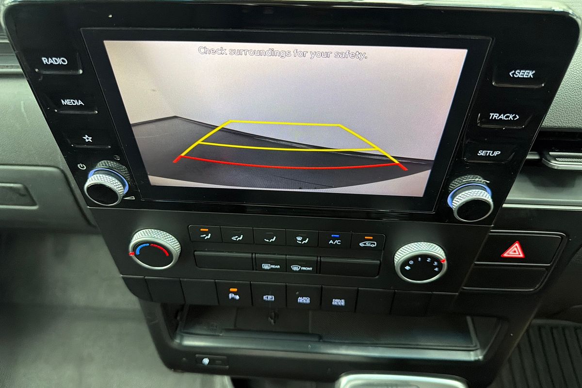 2023 Hyundai STARIA LOAD US4.V2