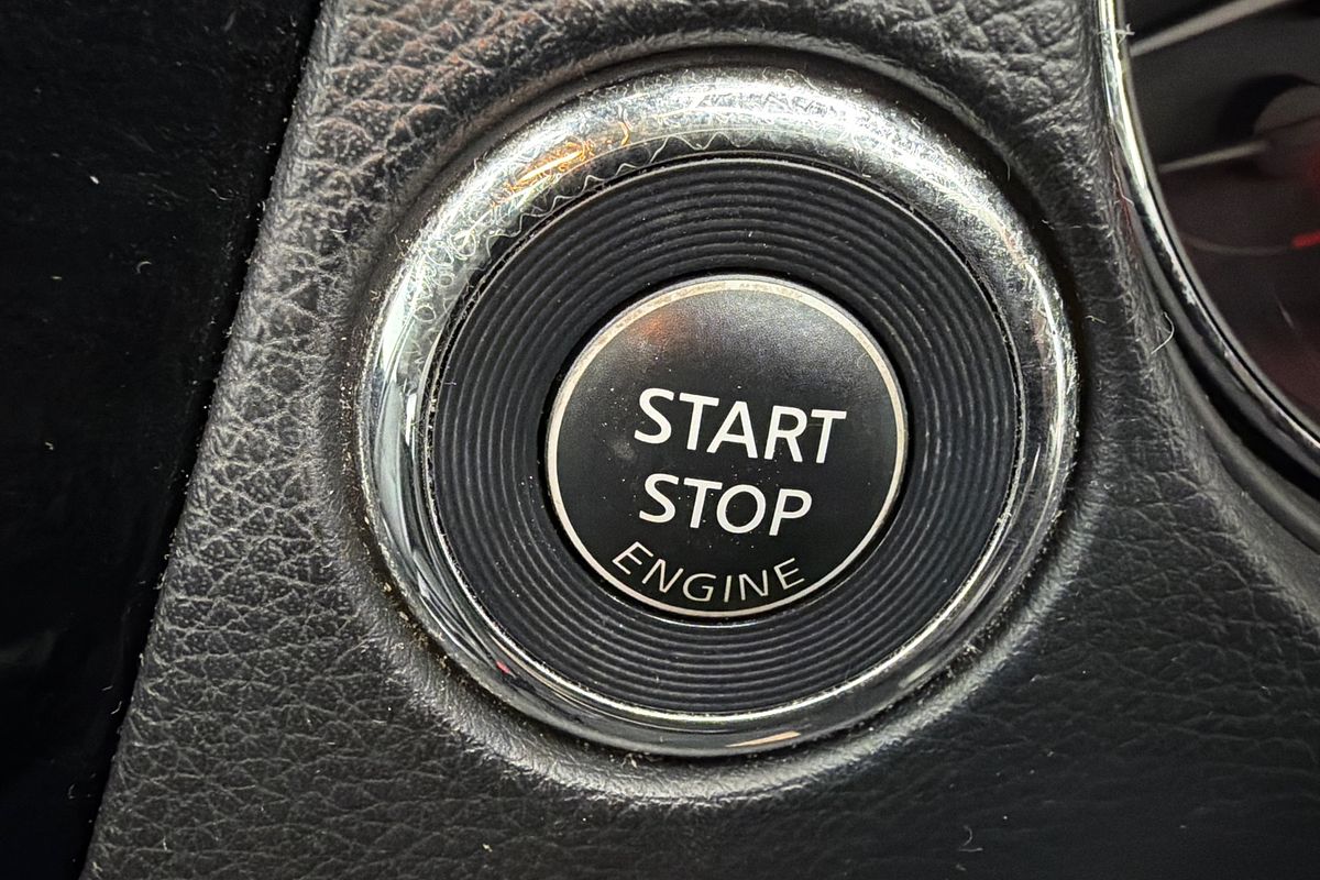 2015 Nissan QASHQAI Ti J11