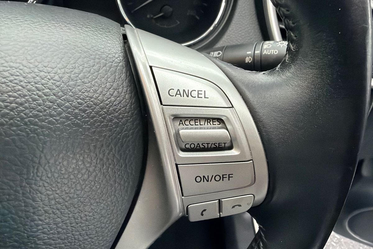 2015 Nissan QASHQAI Ti J11