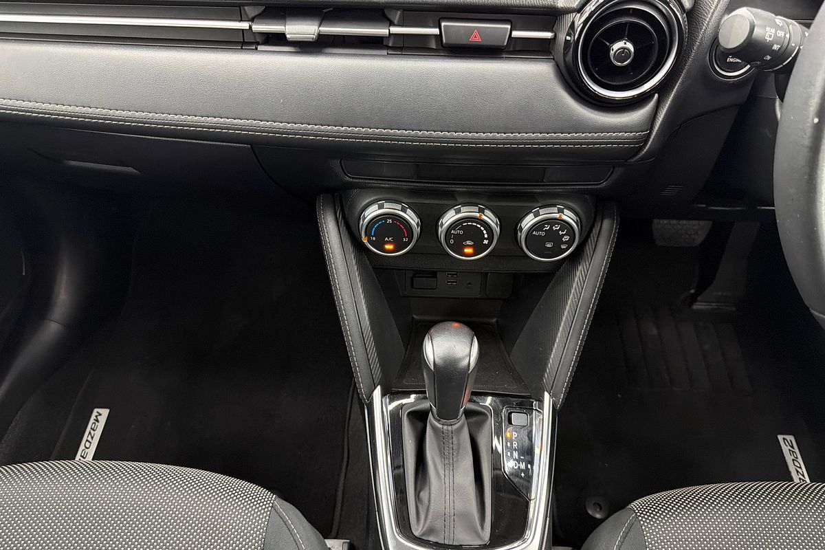 2017 Mazda 2 Genki DJ Series