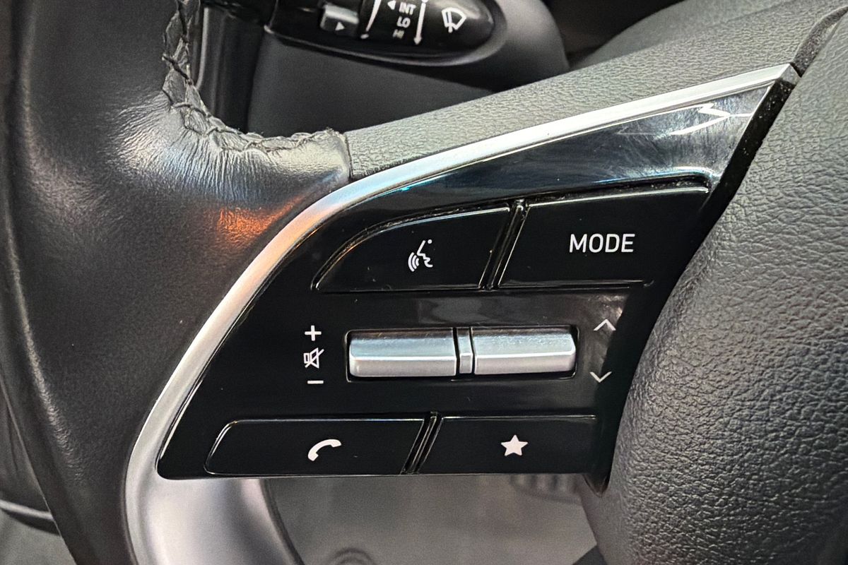 2023 Hyundai STARIA LOAD US4.V2