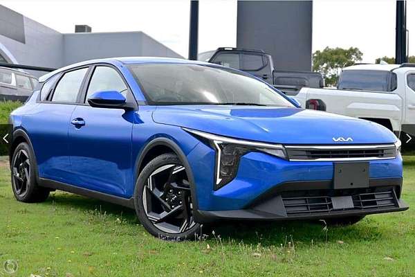 2025 Kia K4 Sport CL4m