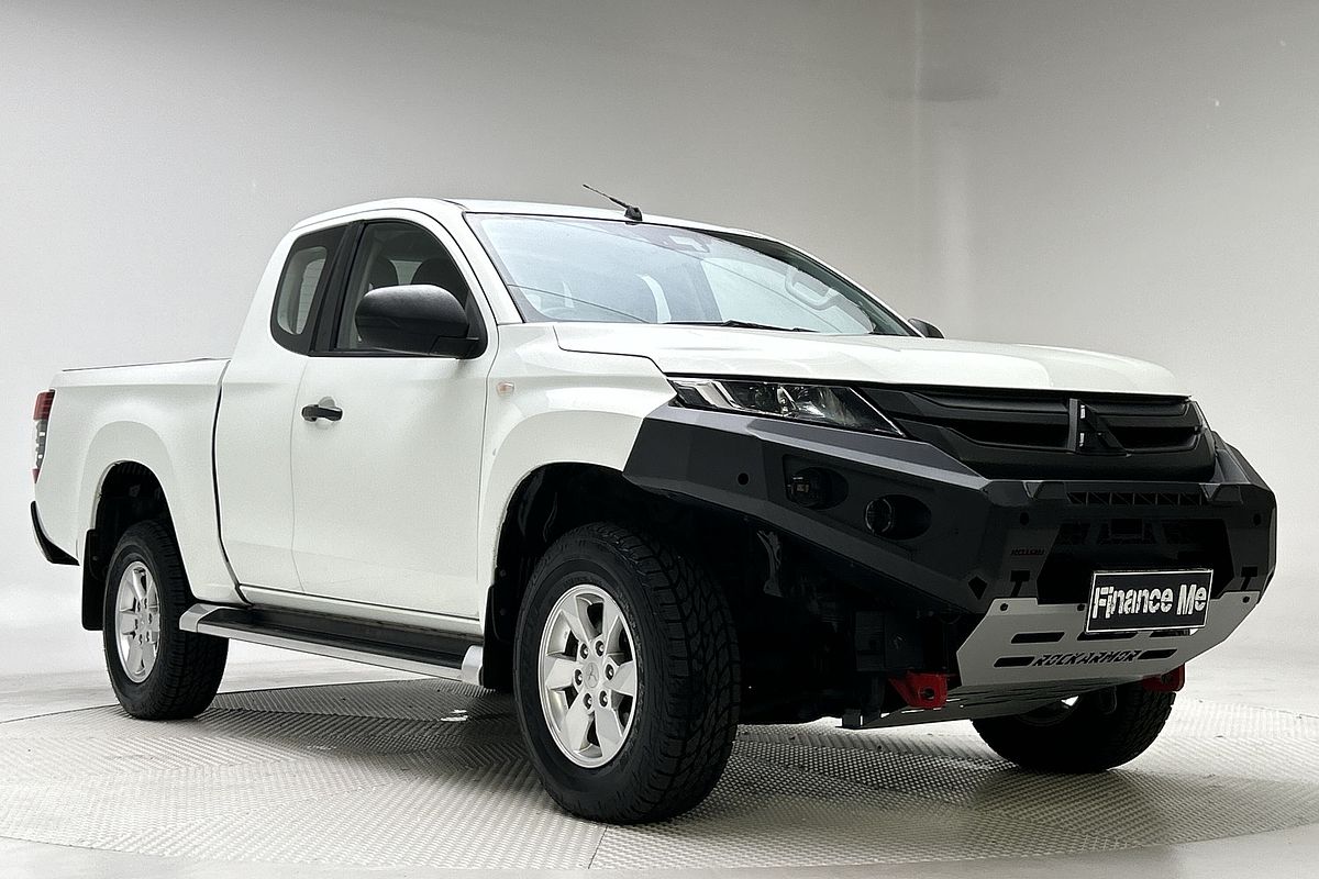 2020 Mitsubishi Triton GLX+ MR 4X4