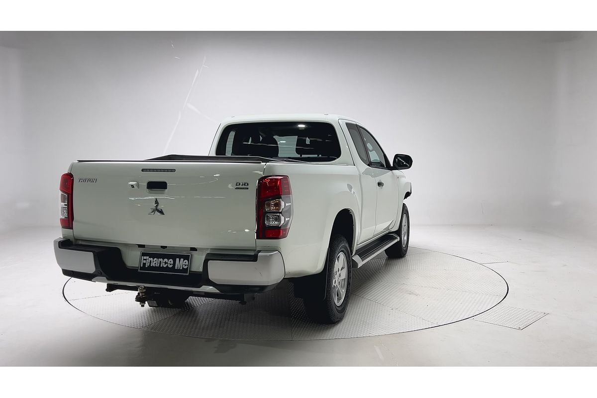 2020 Mitsubishi Triton GLX+ MR 4X4