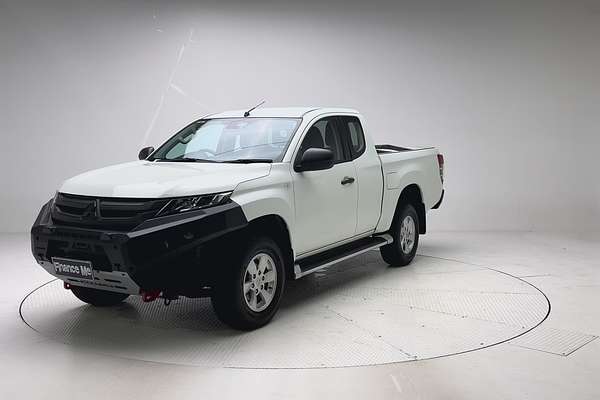 2020 Mitsubishi Triton GLX+ MR 4X4 thumb-5