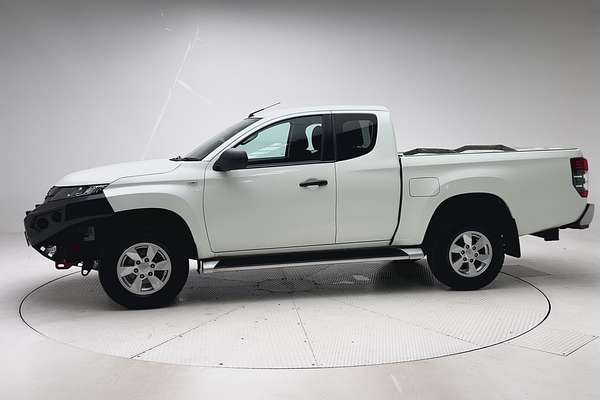 2020 Mitsubishi Triton GLX+ MR 4X4 thumb-6