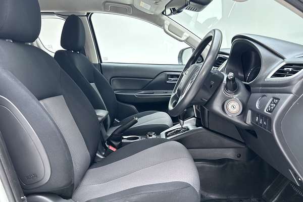 2020 Mitsubishi Triton GLX+ MR 4X4 thumb-12