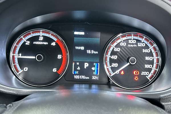 2020 Mitsubishi Triton GLX+ MR 4X4 thumb-13