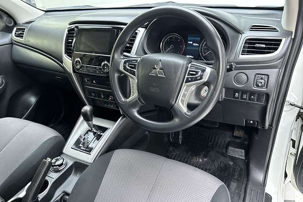 2020 Mitsubishi Triton GLX+ MR 4X4 thumb-19