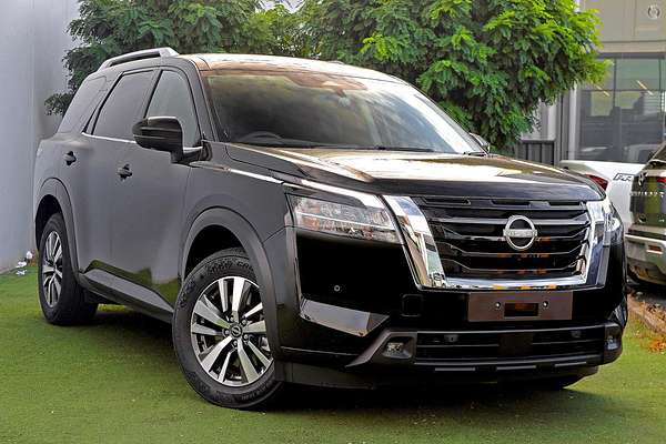 2024 Nissan Pathfinder Ti R53