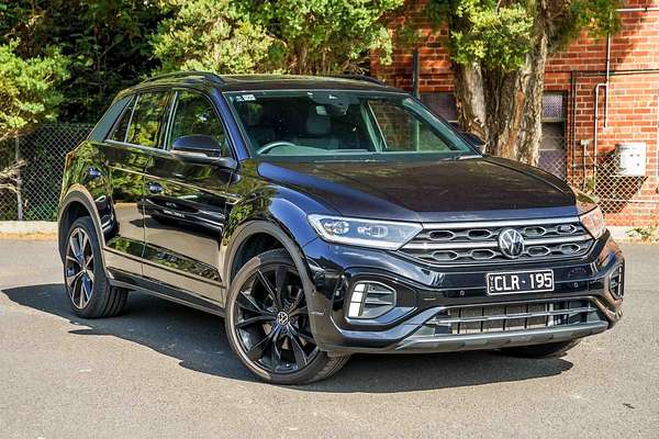 2022 Volkswagen T-Roc 140TSI R-Line D11